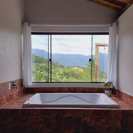 Cabana Recanto Do Arruda Para Casal Em Aguas Mornas מראה חיצוני תמונה
