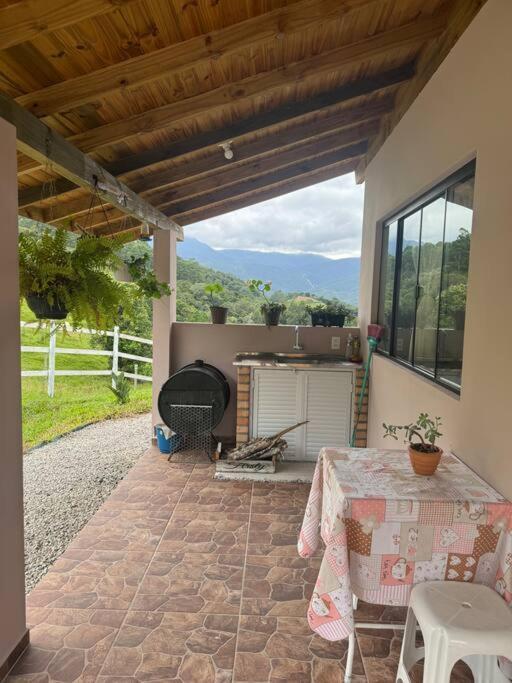 Cabana Recanto Do Arruda Para Casal Em Aguas Mornas מראה חיצוני תמונה