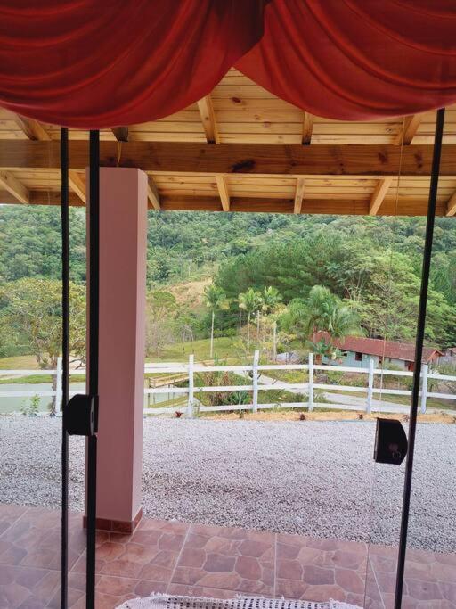 Cabana Recanto Do Arruda Para Casal Em Aguas Mornas מראה חיצוני תמונה