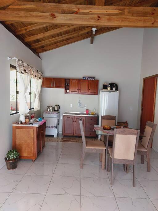 Cabana Recanto Do Arruda Para Casal Em Aguas Mornas מראה חיצוני תמונה